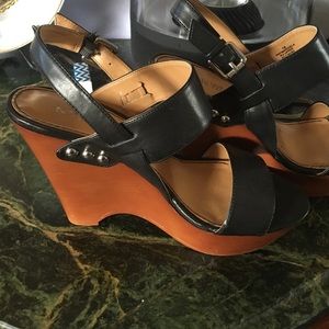 Nine west black wedges