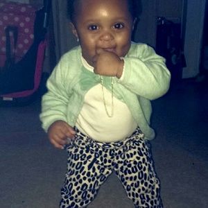 Meet your Posher, Thea