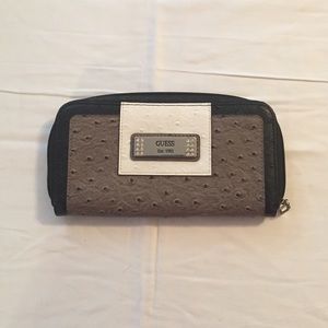 Guess ostrich color block wallet