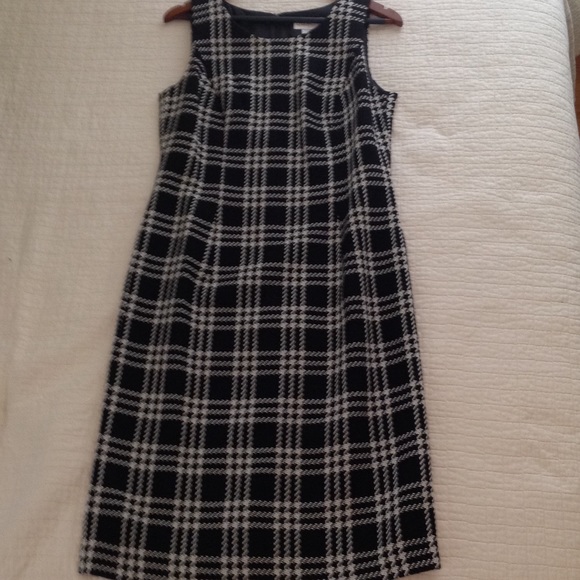 Black & white dress