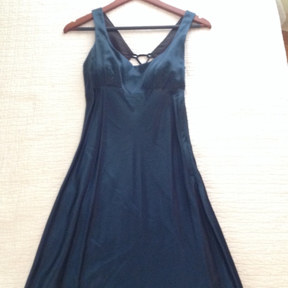 Long green lace up dress