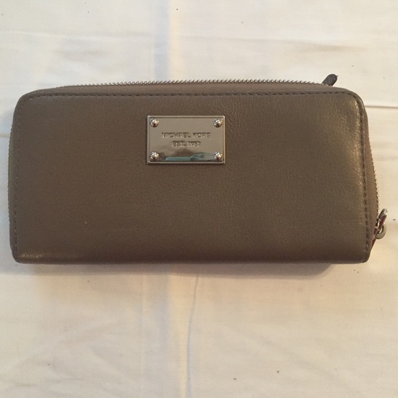 Michael Kors leather wallet