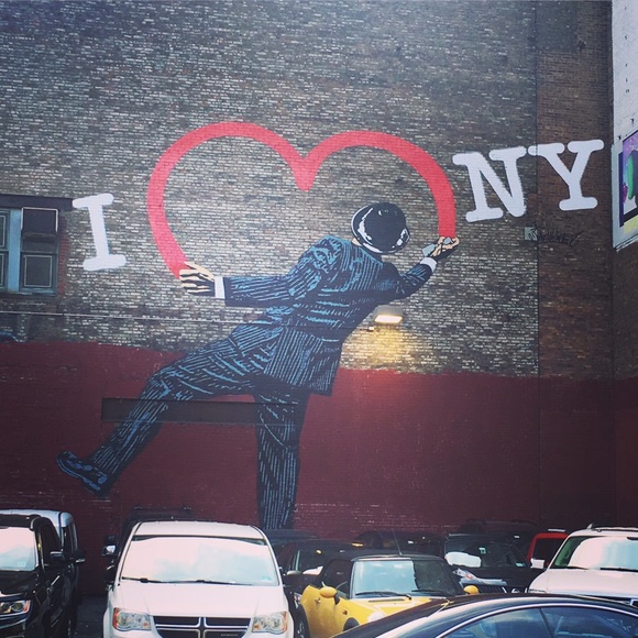 Meet your Posher, Lili! - Picture 3 of 3