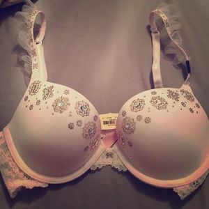 Dream Angels Push Up bra