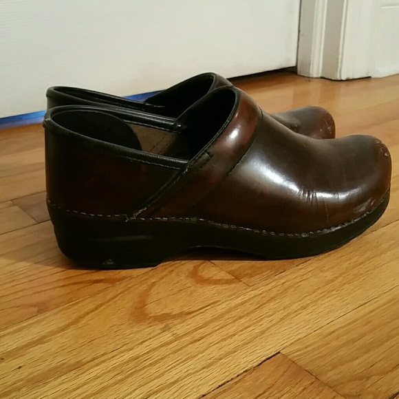 Brown Dansko size 38