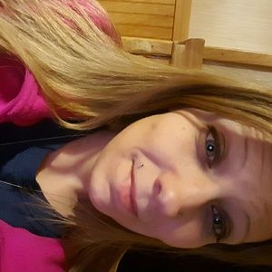 Meet your Posher, Katrinia