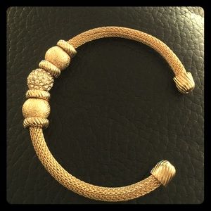 BOGO-Adjustable gold bracelet BOGO Jewelry!!!