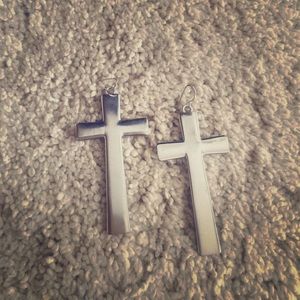 ❣️BOGO Silver cross earrings