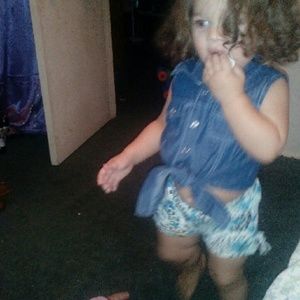 Meet your Posher, Brenda