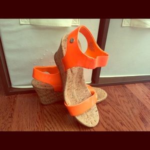 Anne Klein Neon Orange Wedge Perfect for Spring 💐