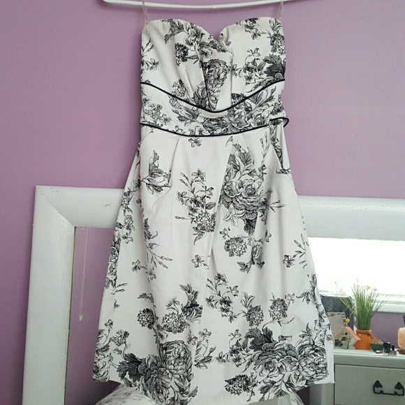 Cute dress