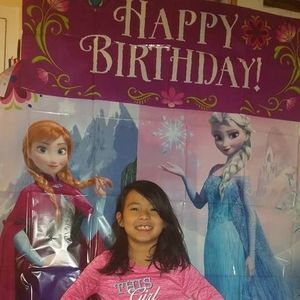 Meet your Posher, Jennyfer