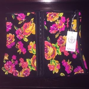 NWT❗️FLORAL PRINT WAIST TRAINER🌺🌷