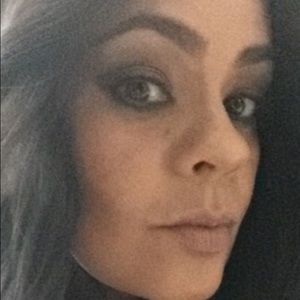 Meet your Posher, Mayra
