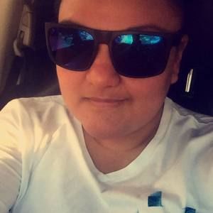 Meet your Posher, Mayra m