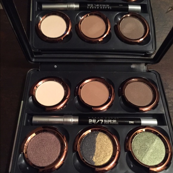 Urban Decay The Great And Powerful Oz Theodora