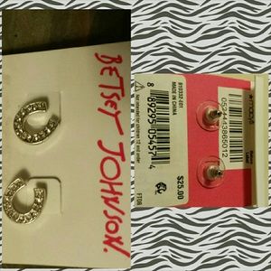 Betsey Johnson Horse Shoe Studs!