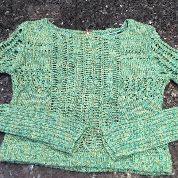 FREE PEOPLE SWEATER - Picture 1 of 1