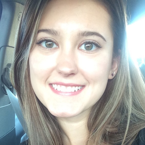 Meet your Posher, Samantha - Picture 3 of 8