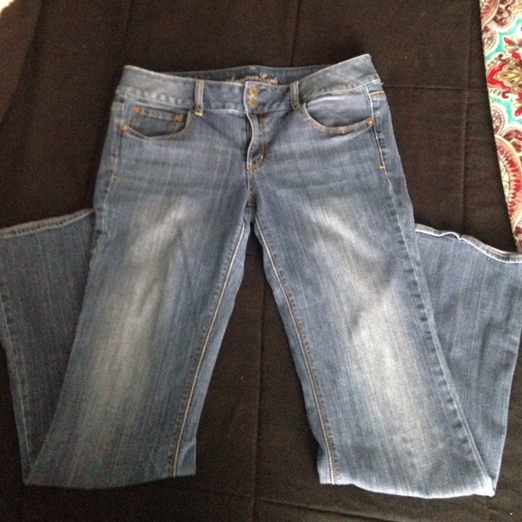 American Eagle Artist Jeans