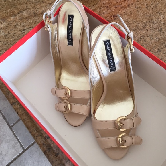 Claudia ciuti pumps