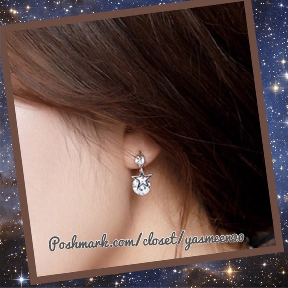 🌟 New Silver Diamond Dangling Star Earrings🌟 - Picture 2 of 3