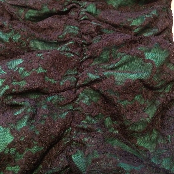 SOLD !!!!! Green and black lace micro mini dress - Picture 2 of 3