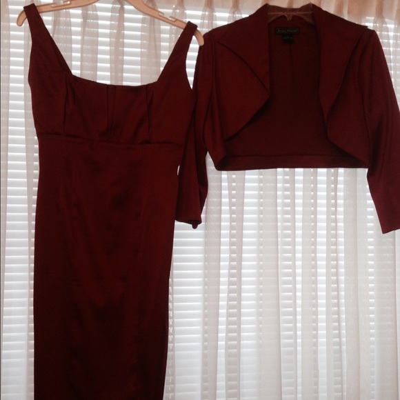Jessica Howard 2piece formal wear
