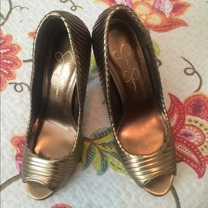 Jessica Simpson Bronze Peep Toe Heels