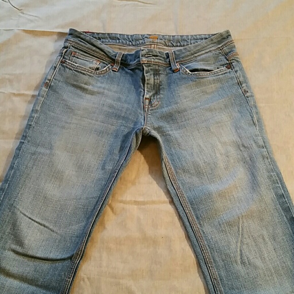 Great pair of Seven for All Mankind jeans!