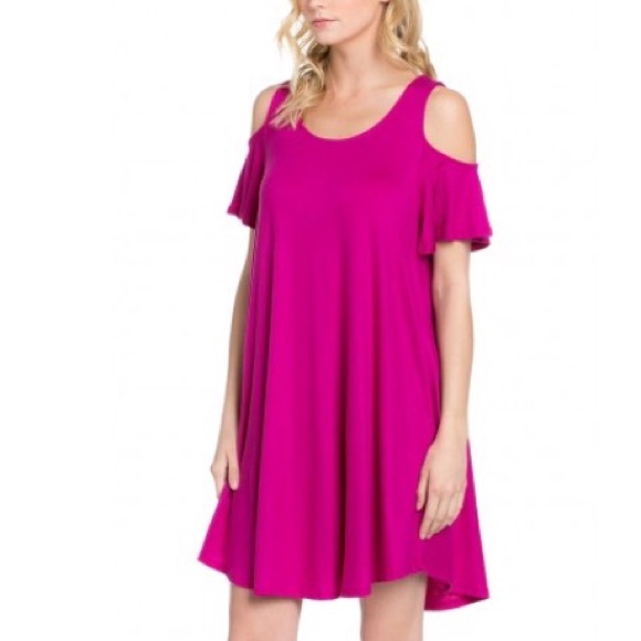Comfy Magenta cold shoulder dress with pocket - Picture 4 of 4