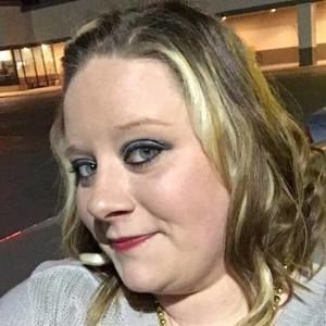 Meet your Posher, Caralea