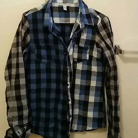 Plaid long sleeve shirt