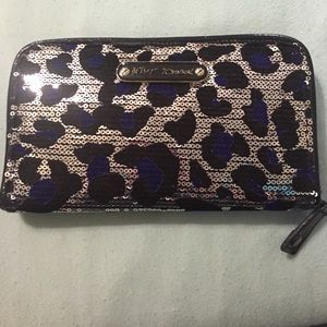 Betsey Johnson Wallet🎀👛