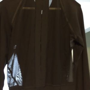 Lulu lemon jacket size 4