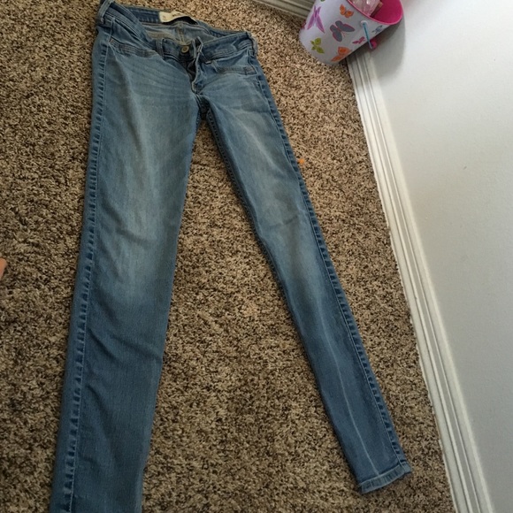 Hollister skinny jeans
