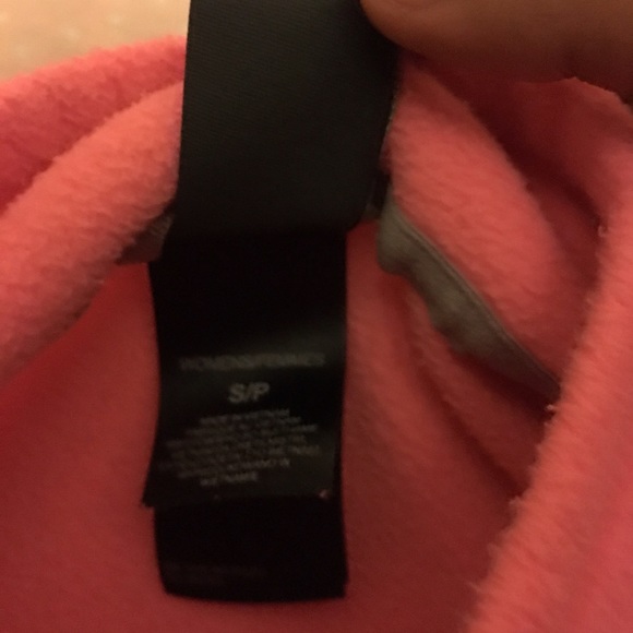 Fleece - Picture 4 of 4