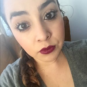 Meet your Posher, Karina