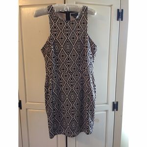 Geometric bodycon dres