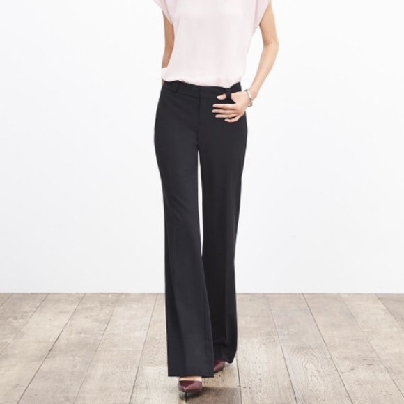 NWOT Banana Republic Jackson Fit Pants 💙