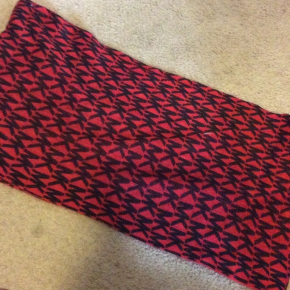 ❤BIG SALE❤Michael Kors Infinity Scarf