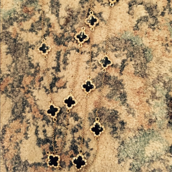 Statement necklace