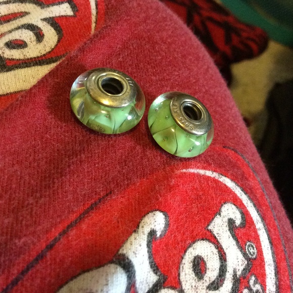 ❤️markdown❤️Green Pandora Beads