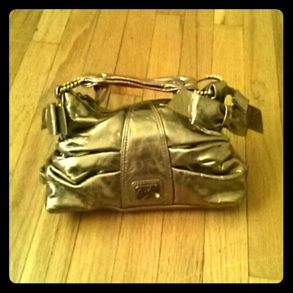 Candies Clutch