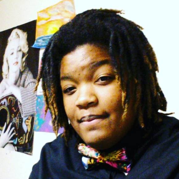 Meet your Posher, Aaliyah - Picture 1 of 1