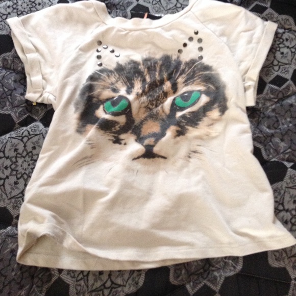 Cat face shirt