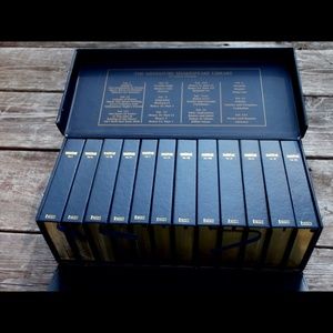 William Shakespeare Books/Box Set.