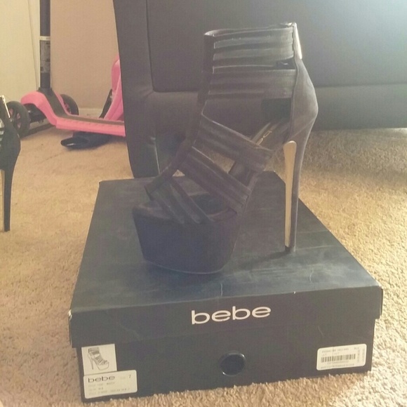 Bebe Madie blk heels