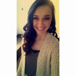 Meet your Posher, Bailey