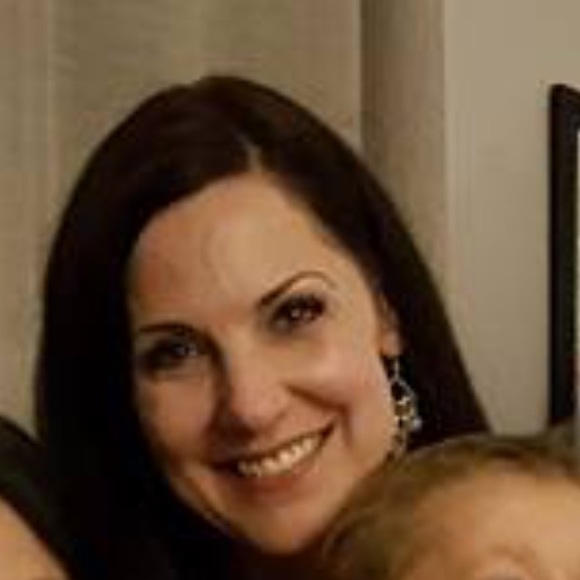 Meet your Posher, Shawna - Picture 1 of 1